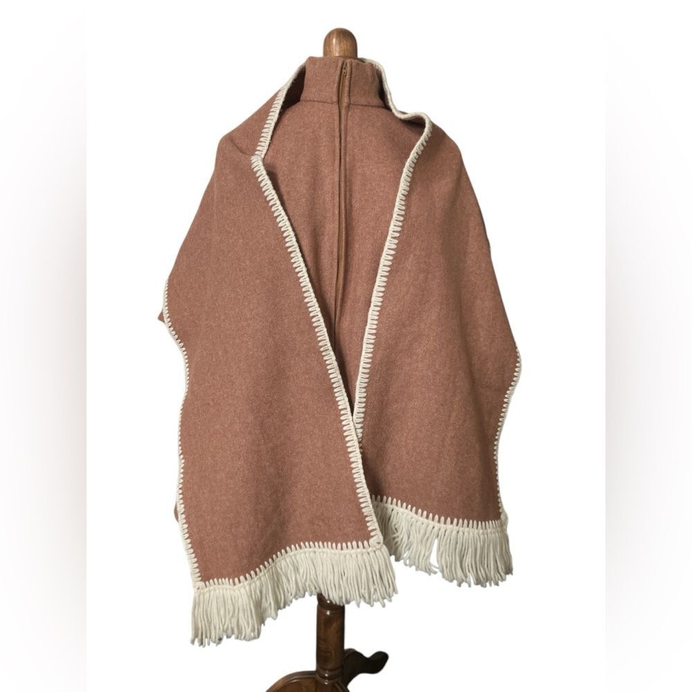 Vintage Wool Poncho with Marching Scarf One Size Fall Winter Caroling - Picture 2 of 9